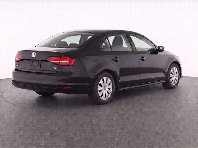 Used 2016 Volkswagen Jetta S FWD image 3