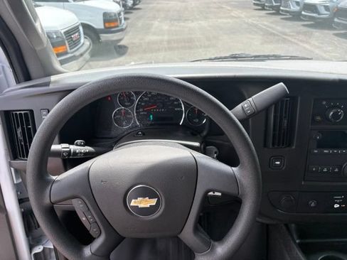 Used 2025 Chevrolet Express 2500 w/ Driver Convenience Package RWD image 28