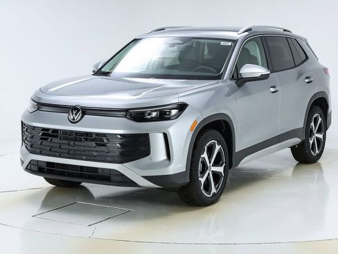 New 2026 Volkswagen Tiguan SE image 1