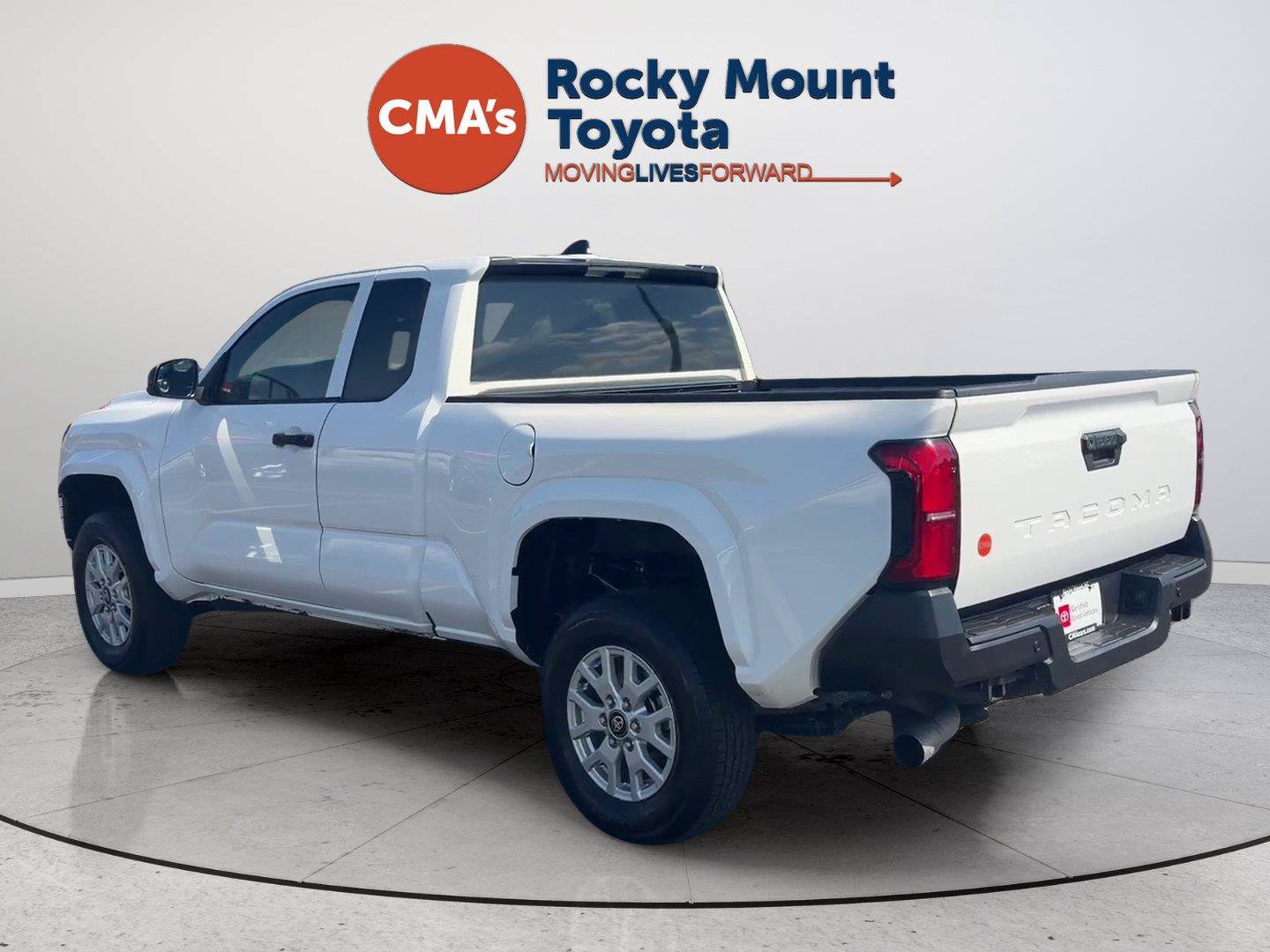 Used 2024 Toyota Tacoma SR RWD image 3