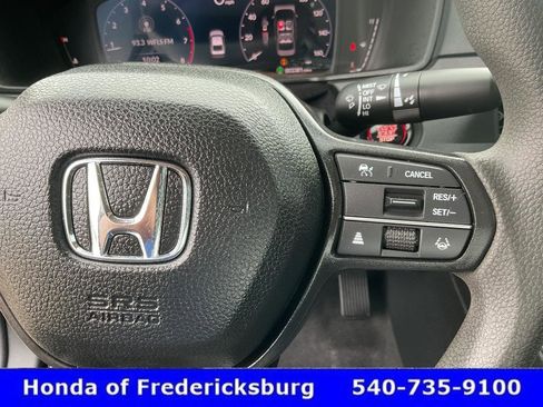 Used 2025 Honda Accord SE image 29