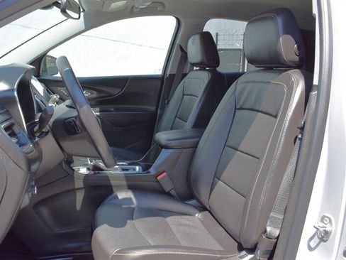 Used 2021 Chevrolet Equinox Premier w/ Redline Edition AWD/4WD image 11