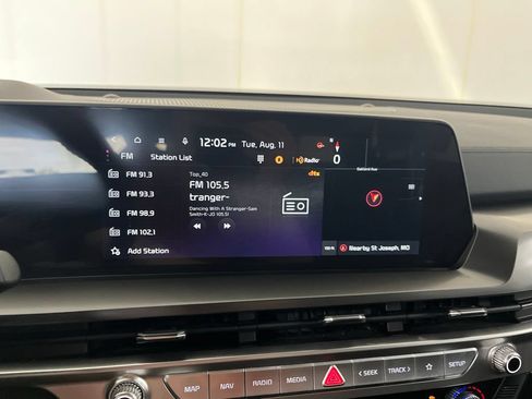Used 2025 Kia Telluride S FWD image 71