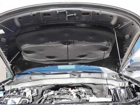 Used 2025 Ford Explorer Active image 23