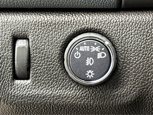 Used 2022 Chevrolet Colorado Z71 image 14