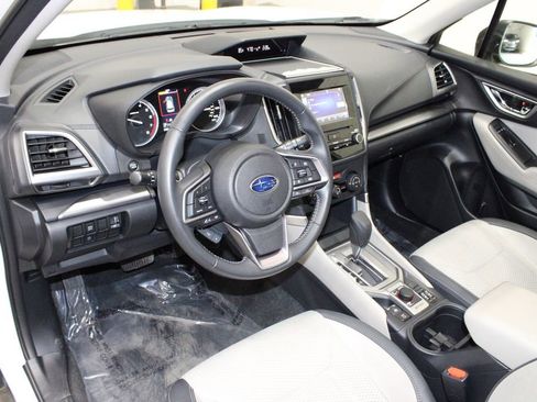 Used 2023 Subaru Forester Premium image 28