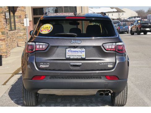 Used 2018 Jeep Compass Limited w/ Navigation Group image 4