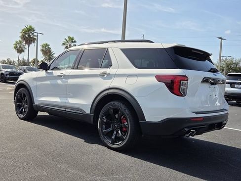 Used 2020 Ford Explorer ST w/ ST Street Pack AWD/4WD image 4