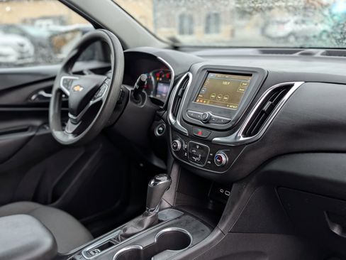 Used 2019 Chevrolet Equinox LT image 38