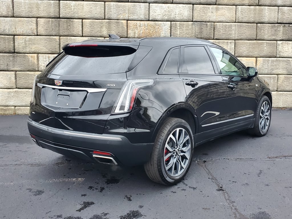 Used 2024 Cadillac XT5 Sportv w/ LPO, Floor Liner Package AWD/4WD image 5