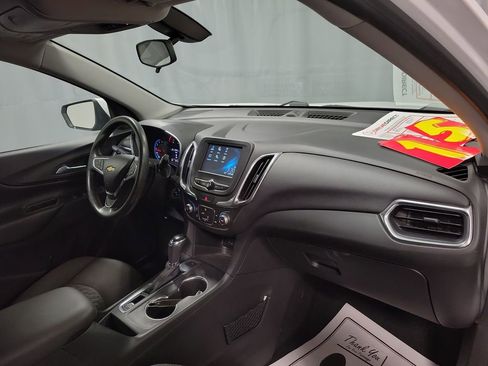 Used 2018 Chevrolet Equinox LT image 26