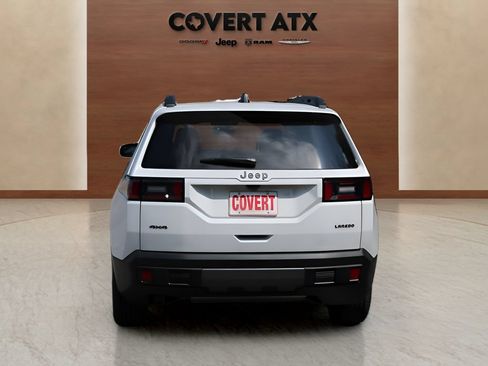 New 2026 Jeep Cherokee Laredo AWD/4WD image 4