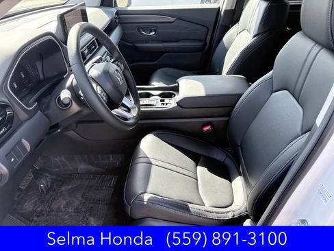New 2026 Honda Pilot Touring image 8