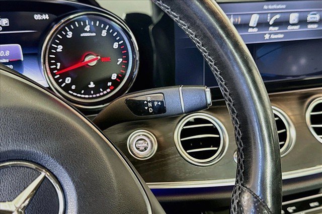 Used 2017 Mercedes-Benz E 300 image 16