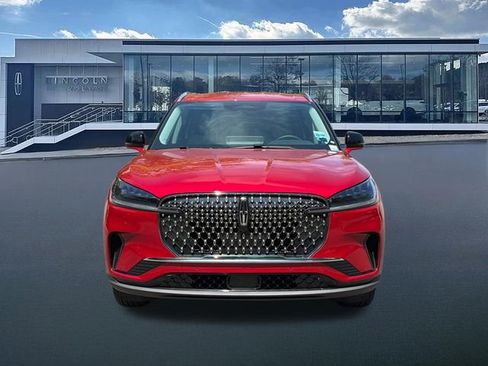 New 2026 Lincoln Aviator 2WD image 2