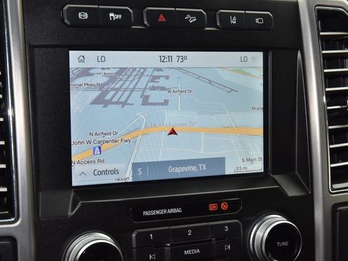 Used 2020 Ford F450 Platinum w/ FX4 Off-Road Package image 27