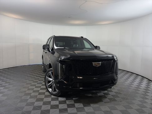 Certified 2025 Cadillac Escalade Sport Platinum image 1