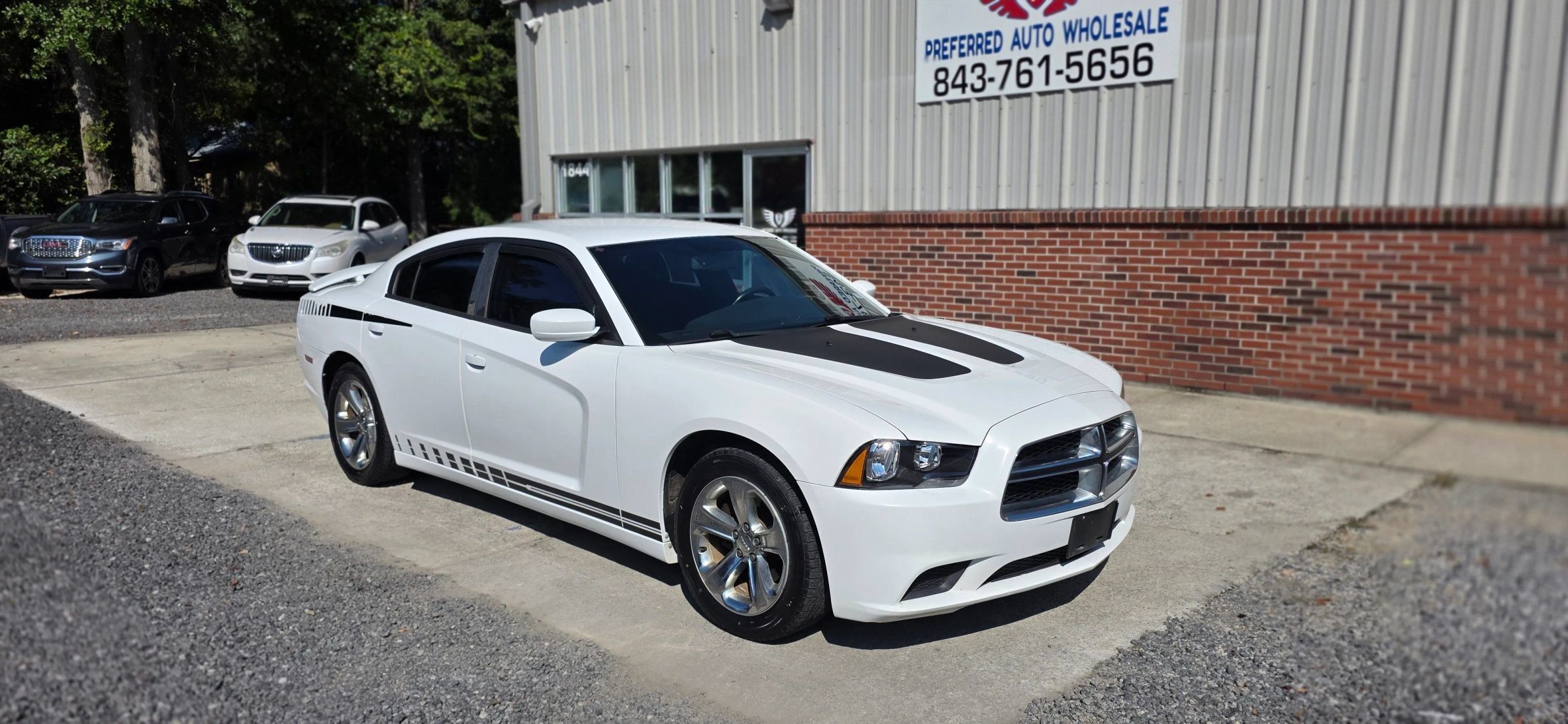 Used 2012 Dodge Charger SE w/ Sport Appearance Group RWD image 2