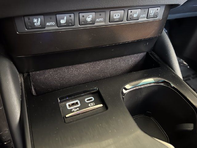 Used 2023 Lexus ES 350 w/ Accessory Package (Z1) FWD image 24