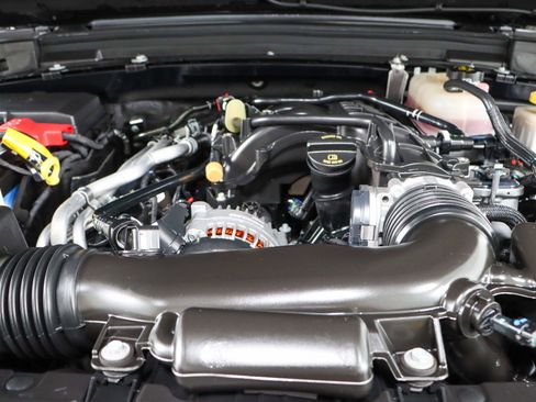 Used 2021 Jeep Gladiator Overland w/ Popular Equipment Package image 31