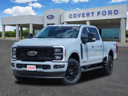New 2026 Ford F250 Lariat w/ Black Appearance Package
