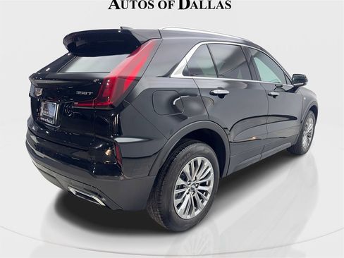 Used 2024 Cadillac XT4 Premium Luxury image 6