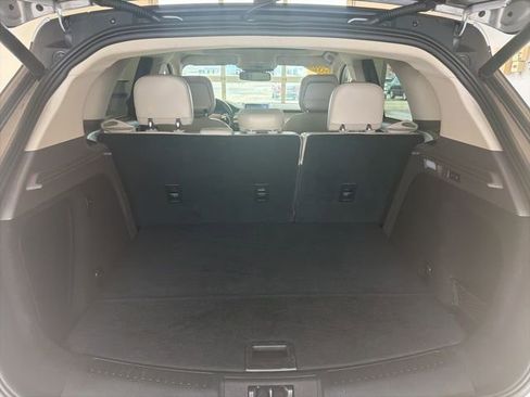 Used 2020 Lincoln Corsair AWD w/ Premium Package image 17