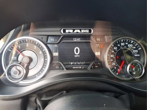 Used 2020 RAM 1500 Big Horn AWD/4WD image 18