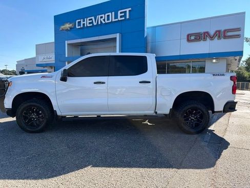 Used 2024 Chevrolet Silverado 1500 LT Trail Boss w/ Convenience Package II AWD/4WD image 12