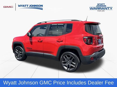 Used 2021 Jeep Renegade Latitude w/ Convenience Group AWD/4WD image 3