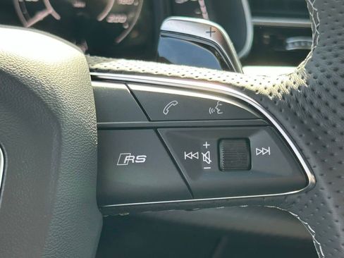 New 2025 Audi RS Q8 performance image 23