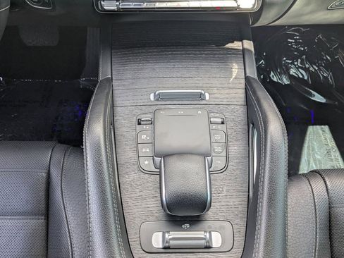 Certified 2022 Mercedes-Benz GLS 450 4MATIC image 6
