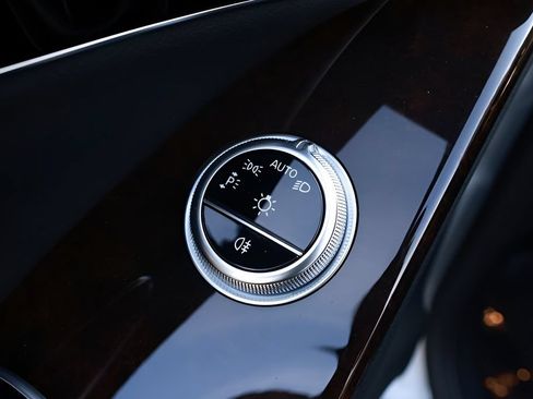 Used 2023 Mercedes-Benz S 500 4MATIC image 42