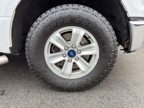 Used 2015 Ford F150 XLT w/ Equipment Group 301A Mid image 5