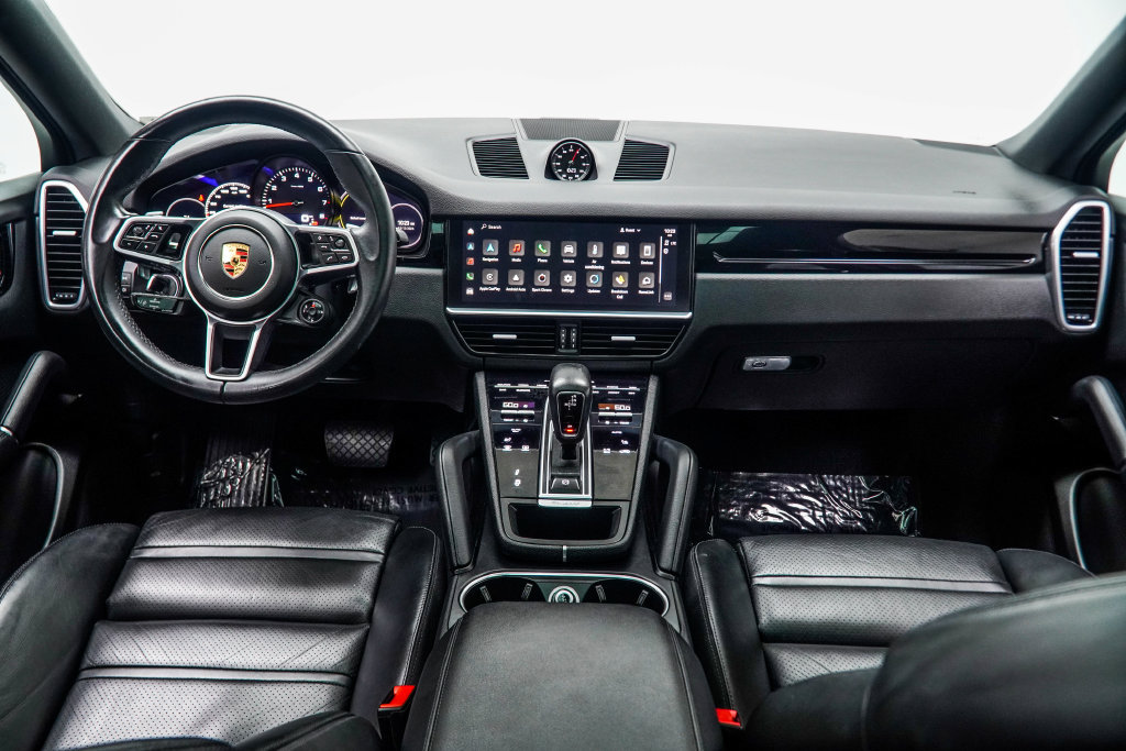 Used 2023 Porsche Cayenne Coupe AWD/4WD image 7