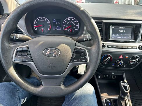 Used 2019 Hyundai Accent SE image 10