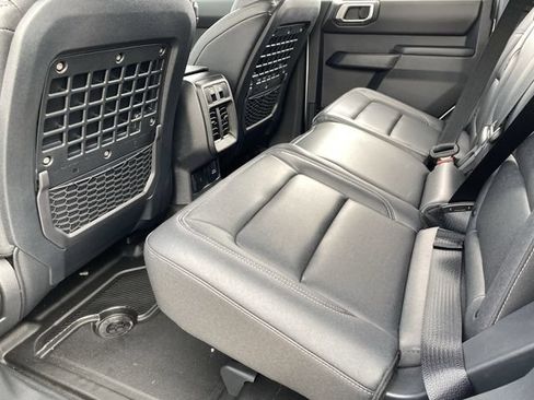 New 2026 Ford Bronco Badlands AWD/4WD image 15