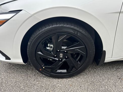 New 2026 Hyundai Elantra Sport FWD image 12