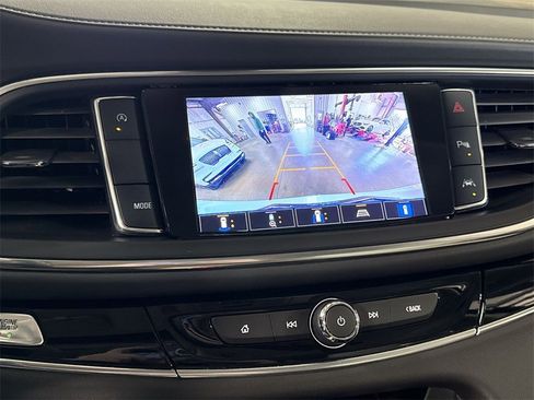 Used 2022 Buick Enclave Avenir w/ Avenir Technology Package image 20