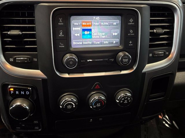 Used 2022 RAM 1500 Classic SLT AWD/4WD image 34