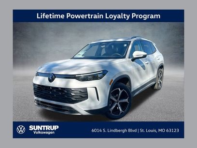 New 2025 Volkswagen Tiguan SE