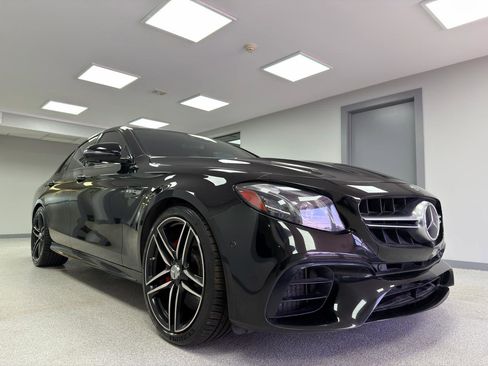 Used 2018 Mercedes-Benz E 63 AMG S image 4