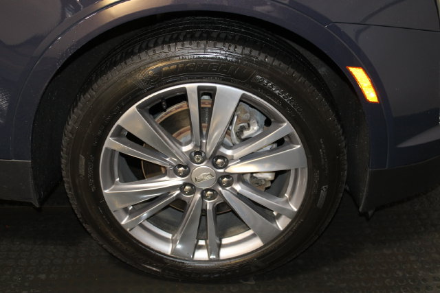 Used 2024 Cadillac XT5 Premium Luxury w/ LPO, Floor Liner Package AWD/4WD image 34