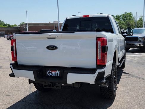 New 2025 Ford F250 Lariat w/ Lariat Ultimate Package image 24