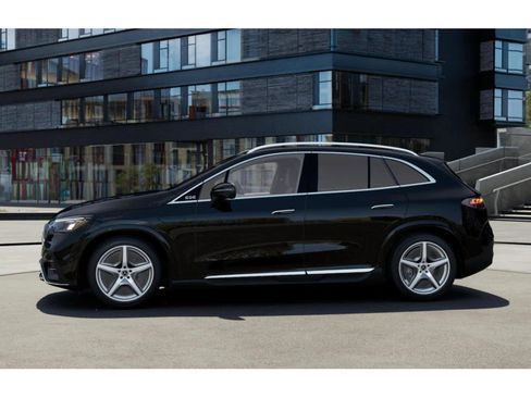 New 2026 Mercedes-Benz EQE 320 4MATIC SUV image 34