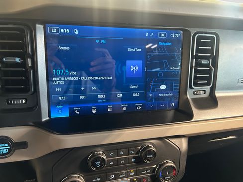 Used 2022 Ford Bronco Wildtrak AWD/4WD image 13