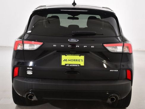 Used 2022 Ford Escape SE w/ SE Sport Appearance Package AWD/4WD image 13