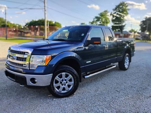 Used 2014 Ford F150 XLT w/ Equipment Group 302A Luxury AWD/4WD image 3