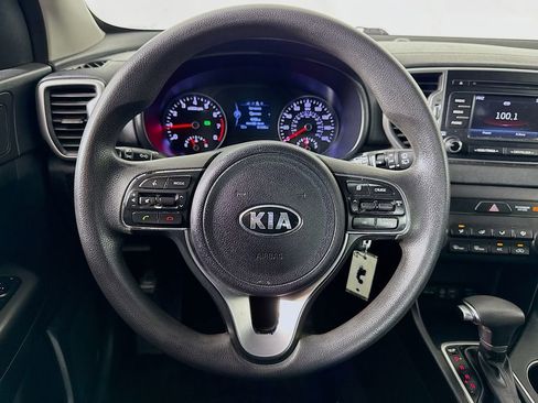 Used 2019 Kia Sportage LX FWD image 11