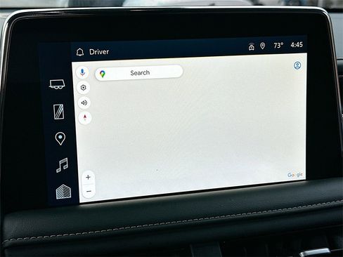 Used 2023 Chevrolet Suburban Premier image 13